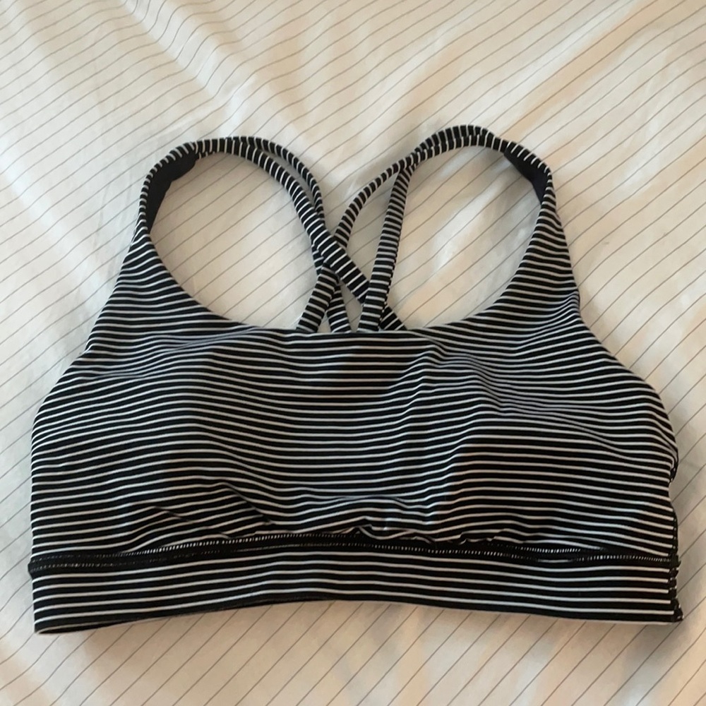 Lululemon energy sports bra